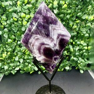 Chevron Amethyst Freeform Purple Banded Crystal Display w Astrology Decor Stand